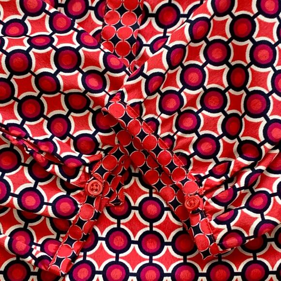 Banana Republic Blouse Top Red Pink Navy Circle Print Half Button Front Size XS - Picture 7 of 10